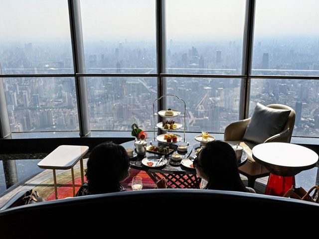 shanghai opens worlds highest hotel hotel