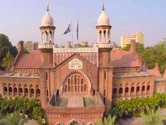 LHC orders Punjab govt for free burial in grave yards