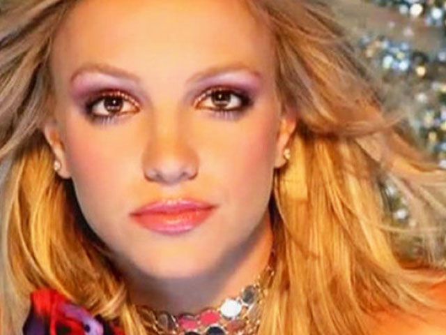 Britney´s father to stay on as guardian, court rules
