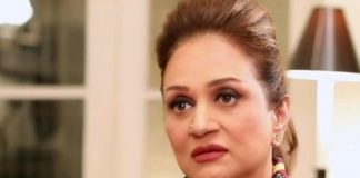 Bushra Ansari hits  back after dance video fury