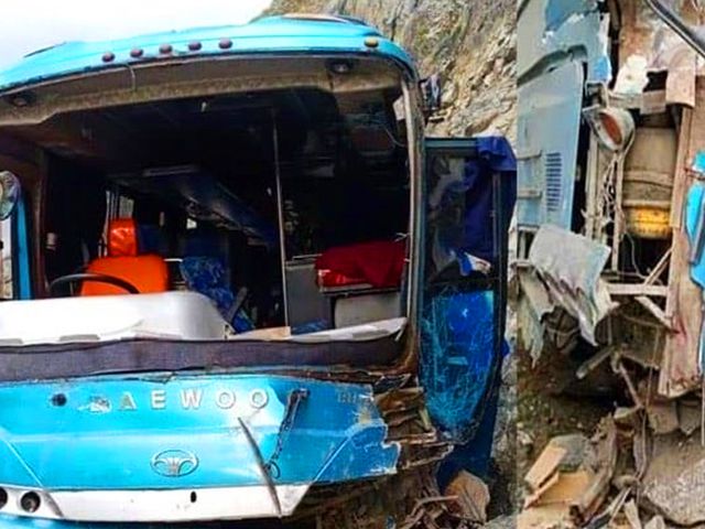 9 Chinese 3 Pakistanis killed in bus plunge