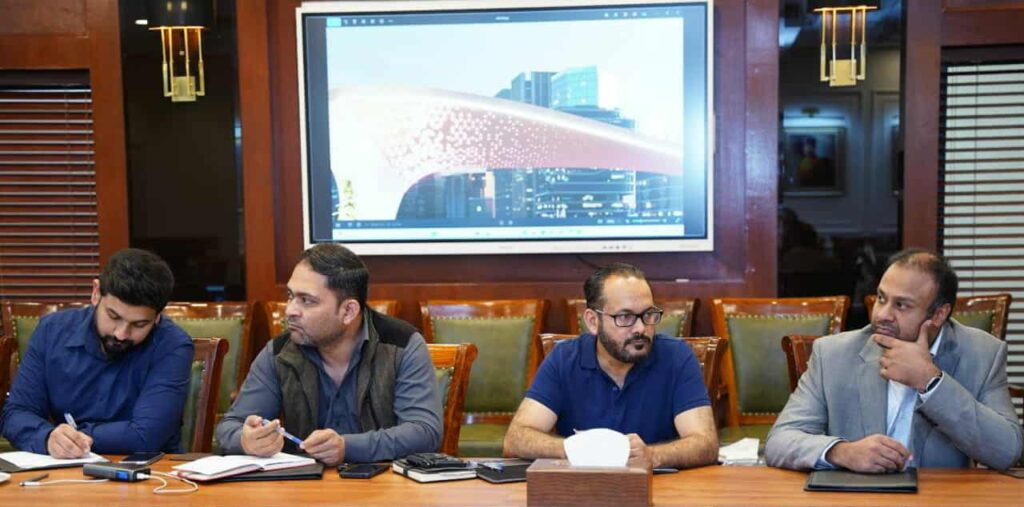CEO CBD Punjab Imran Amin Reviews Progress of Flagship CBD Projects