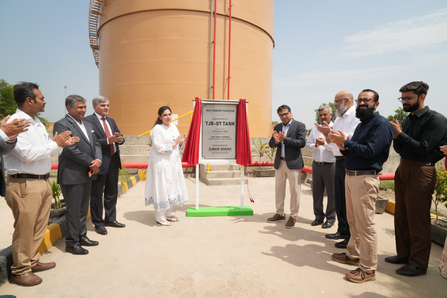 Wafi Energy invests in Pakistan’s energy storage and inaugurates new motor gasoline tank at Tarru Jabba